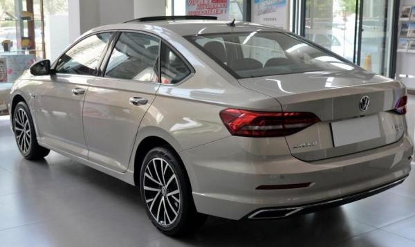 星空·综合体育_李洪基今日录制《魔女狩猎》 再展19禁口才引关注(图1) 星空·综合体育