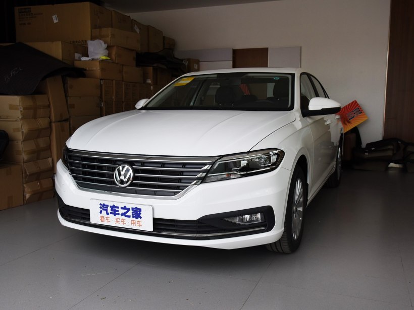 朴有天前女友黄荷娜ins发文引争议 控诉前任倒打一耙-星空综合(图4) 星空·综合体育